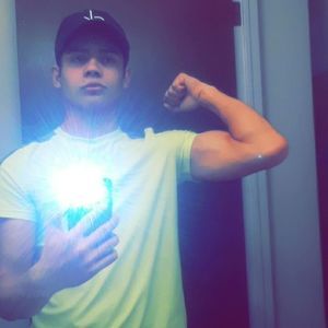 Meet your Posher, Luis eduardo